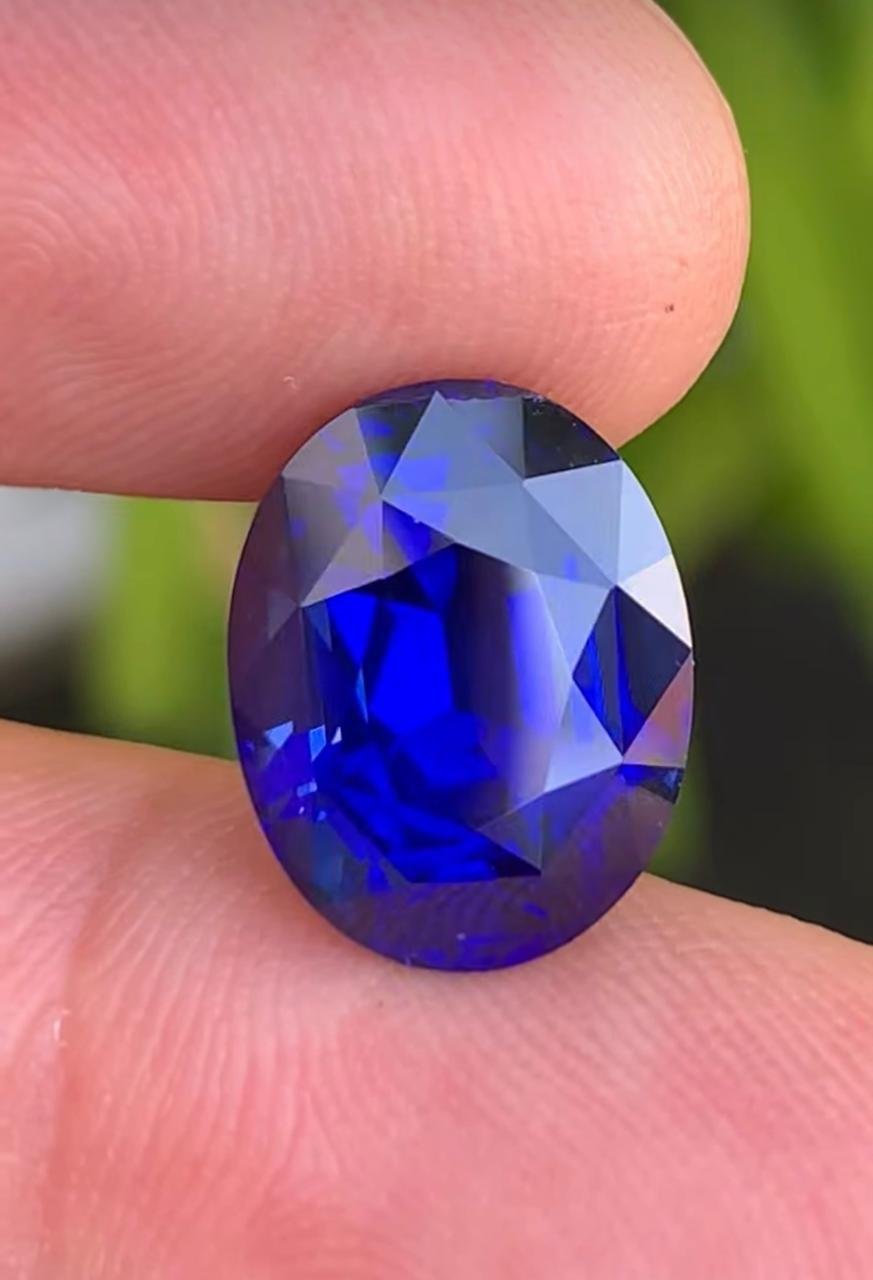 Blue Ceylon sapphire macro photograph